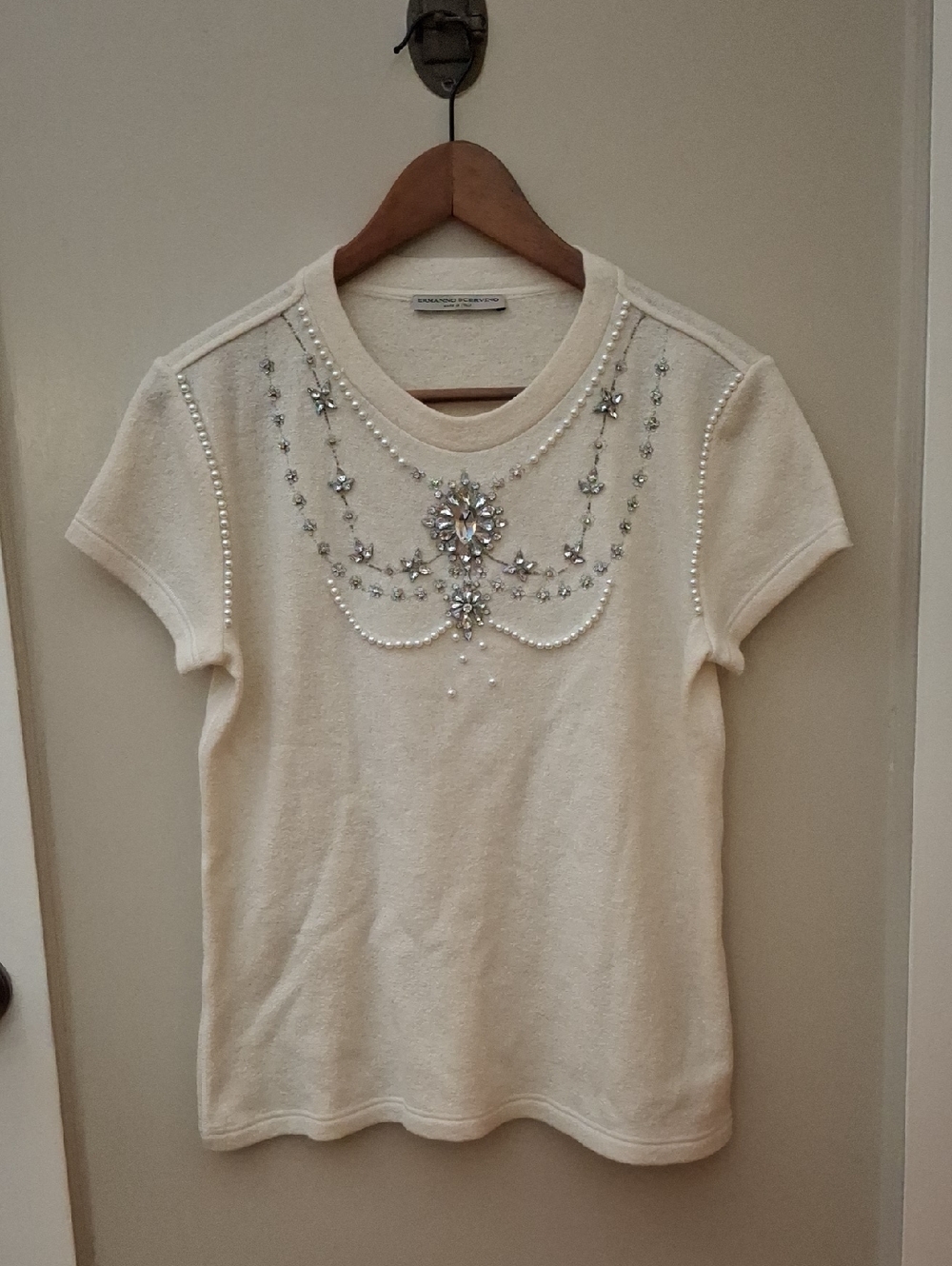 Ermanno Scervino Embellished Cream Short Sleeve Sweater_1